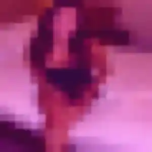 Anne-Charlotte, femme de 30 ans veut plan cul à Gonneville-sur-Mer