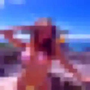 Flore, fille de 24 ans cherche plan cul à Gouville-sur-Mer