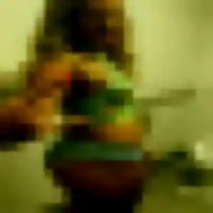 Azalee (44 ans) à Goxwiller attend un plan cul ce soir