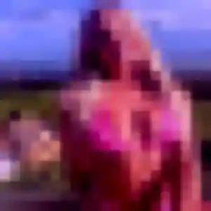 Kenza, fille de 32 ans cherche plan cul à Gray-la-Ville