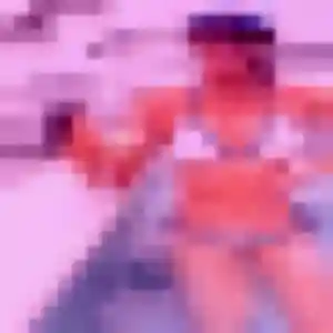 Salima, 33 ans, connectée à Gréasque pour un plan cul