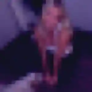 Solange, 28 ans, en ligne à Grisy-Suisnes pour une rencontre coquine