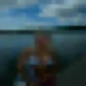 Marie-Christine (32 ans) à Guerting cherche une rencontre aujourd'hui