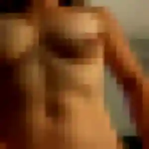 Lily, 30 ans, connectée à Guignen pour une rencontre coquine