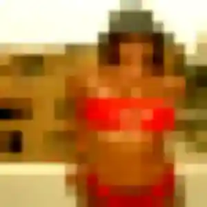 Quitterie, 32 ans, connectée à Habère-Lullin pour une rencontre coquine