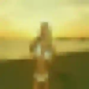 Photo de Faustine à Haillicourt (35 ans) - plan cul discret