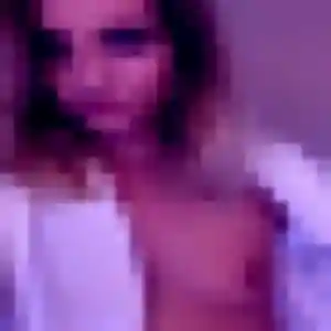 Colombe, fille de 31 ans veut plan cul à Hallines