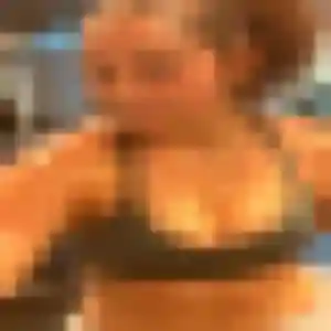 Contacte Djamila, 22 ans à Hergnies en privé