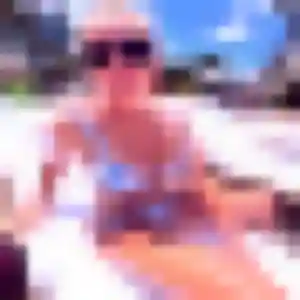 Henriette, 42 ans, disponible à Holving pour un plan cul