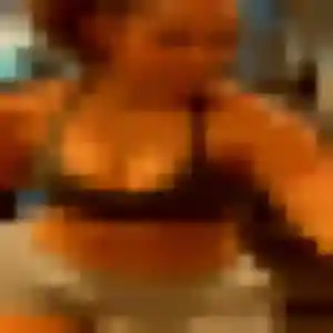 Sofia, femme de 30 ans propose plan cul à Homblières