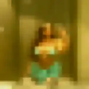 Anouk de Hombourg, 31 ans - plan cul discret