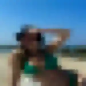 Raphaelle, femme de 41 ans propose plan cul à Houdan
