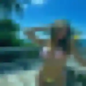 Photo de Elise à Houppeville (42 ans) - plan cul discret