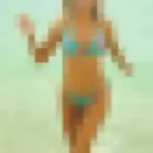 Vicky (23 ans) à Igoville cherche une rencontre rapidement