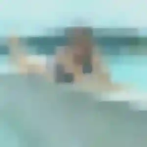 Elena (28 ans) à Izier propose un plan cul ce soir