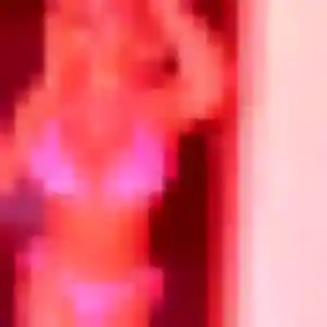 Photo de Lena à Jolimetz (41 ans) - plan cul discret