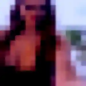 Yvonne, 22 ans, connectée à Juniville pour un plan cul