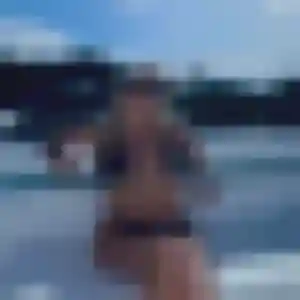 Photo exclusive de Siham, 25 ans à Juvisy-sur-Orge - plan discret