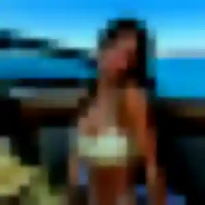 Lamia, 31 ans, cherche un plan cul à Kergrist-Moëlou