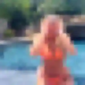 Contacte Josephine, 27 ans à L'Albenc en privé