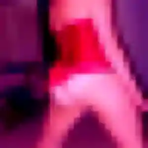 Sexy Mia, 28 ans à L'Éguille - voir sa photo