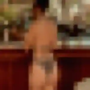 Photo exclusive de Adelaide, 44 ans à L'Escale - rencontre coquine