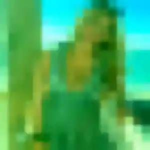 Rejoins Suzanne, 34 ans à La Capelle en privé