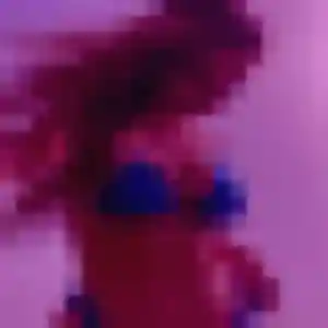 Marie-Ange, 24 ans, connectée à La Celle-Saint-Avant pour un plan cul