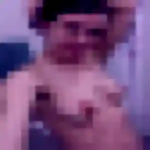 Ava, 37 ans, connectée à La Chapelle-aux-Bois pour une rencontre coquine