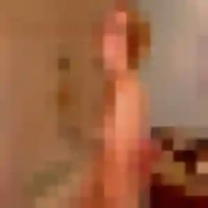 Contacte Melanie, 35 ans à La Chapelle-du-Noyer en privé