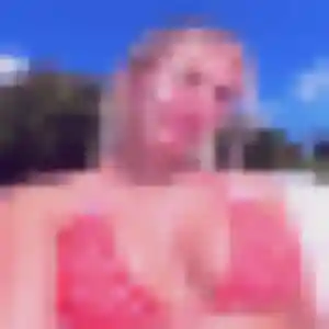 Rejoins Marie-Jeanne, 33 ans à La Chapelle-Saint-Rémy en privé