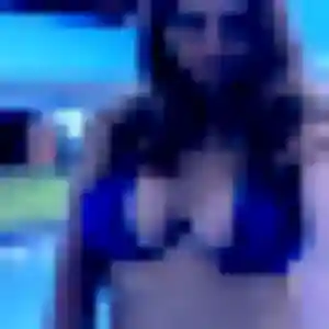 Photo de Capucine à La Châtre (45 ans) - plan cul gratuit
