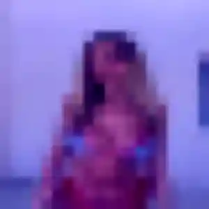 Rejoins Nadia, 31 ans à La Croix-Blanche gratuitement