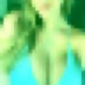 Solange, 25 ans, en ligne à La Lande-Patry pour une rencontre coquine