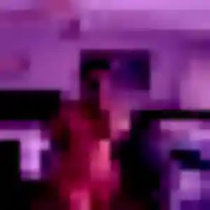 Emma, femme de 32 ans cherche plan cul à La Meauffe