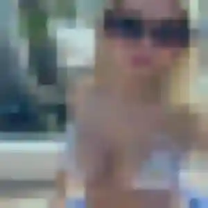 Photo de Joanne à La Plaine-sur-Mer (27 ans) - plan cul gratuit