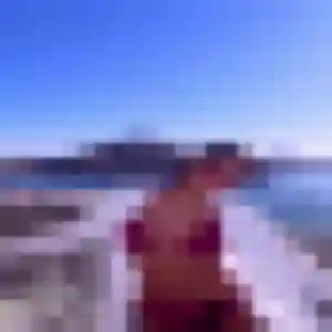 Elsa, 32 ans, connectée à La Rochelle pour une rencontre coquine