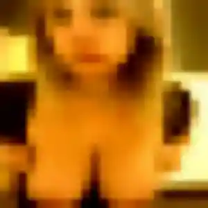 Renee (33 ans) à La Rochelle cherche un plan cul ce soir