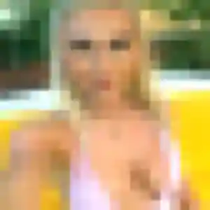 Oriane, 26 ans, disponible à La Sauvetat pour un plan cul