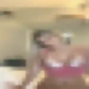Hilary, 29 ans, connectée à La Tour-sur-Orb pour une rencontre coquine