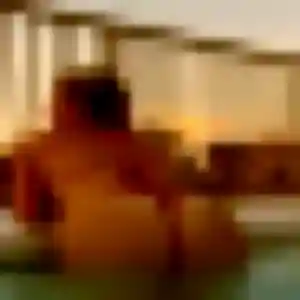 Lucie, 23 ans, disponible à La Ville-du-Bois pour une rencontre coquine