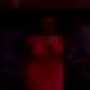 Maya, 23 ans, en ligne à Lacanau pour une rencontre coquine