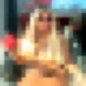 Charmante Tamara, 37 ans à Laguenne-sur-Avalouze - voir sa photo