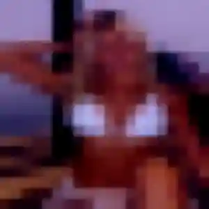 Anne-Laure, 36 ans, dispo pour plan cul à Laguiole