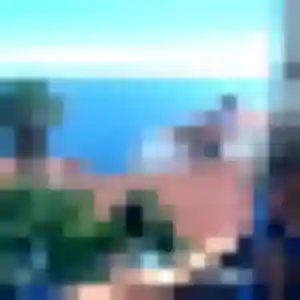 Photo exclusive de Rym, 38 ans à Laissac-Sévérac l'Église - plan discret