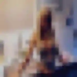 Rose-Marie, 31 ans, connectée à Lamasquère pour un plan cul