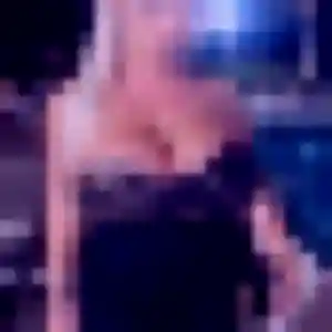 Contacte Marie-Cecile, 33 ans à Landelles-et-Coupigny gratuitement