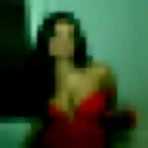 Olga, 38 ans, veut un plan cul à Langueux