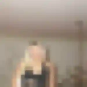 Contacte Francine, 22 ans à Lanvellec en privé
