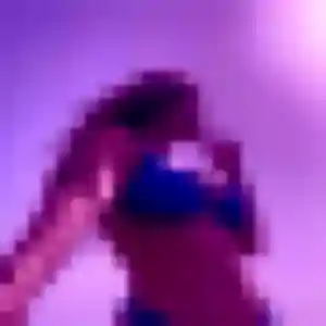 Ornella, 23 ans, dispo pour plan cul à Larche